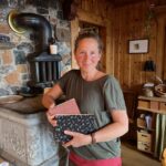 Un fantastique atelier de reliure copte avec Irène Collaud